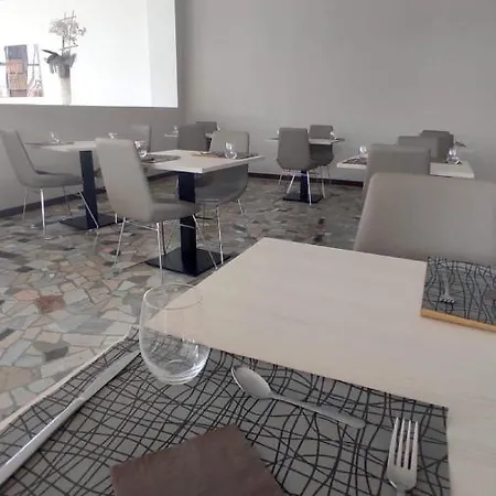 Miga Hotel Monfalcone Hotel 3*